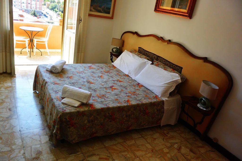 Superpanoramico Bed & Breakfast Cagliari Eksteriør bilde